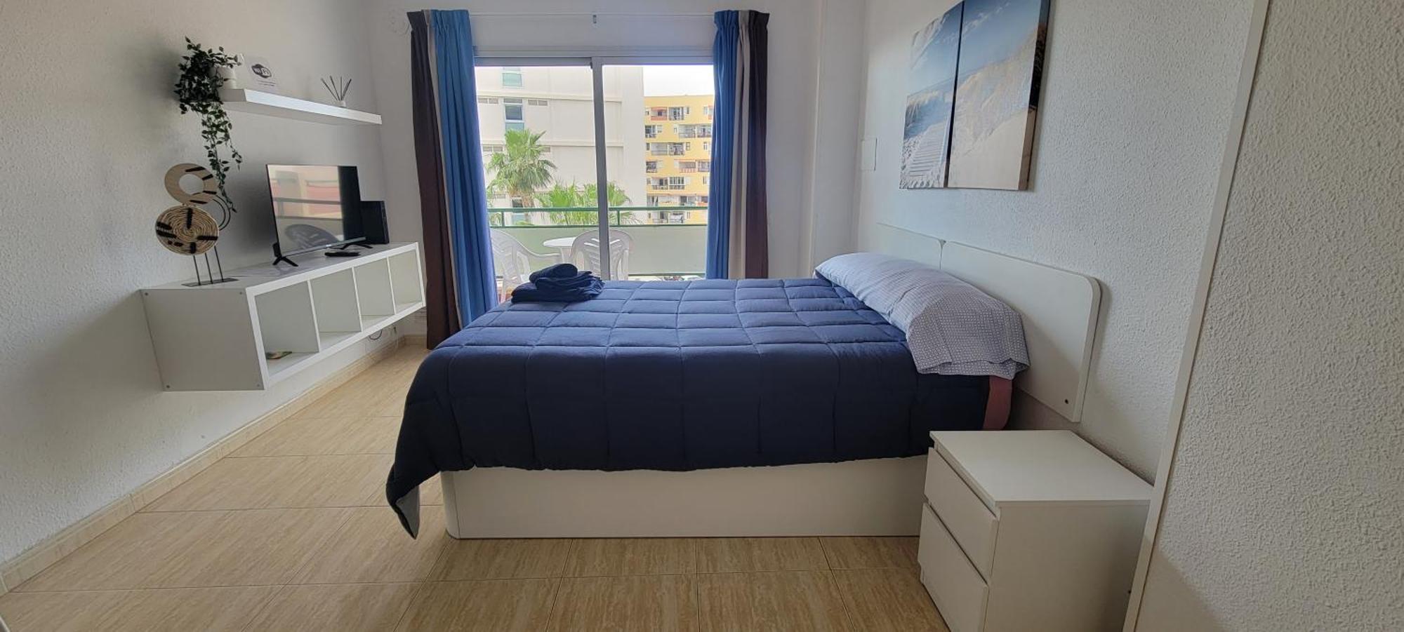 Comodoro- Ravel Aparthotel Los Cristianos  Esterno foto